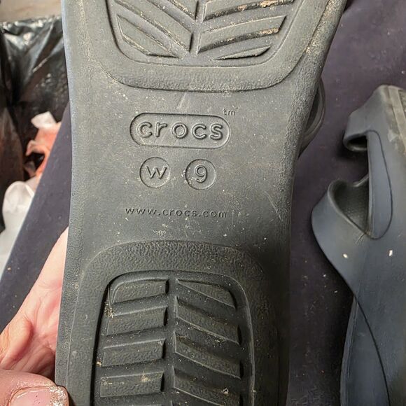 Crocs Monterey Metallic Slip on Sandals Wedge Black - Women's Size 9 - Picture 7 of 7